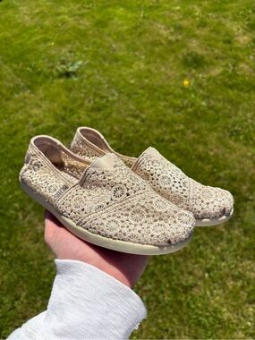 Women’s crochet Bobs shoes size 6us